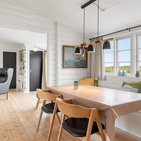 Kristiarn - 325m From The Sea By Interhome Lakolk
