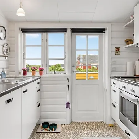 Kristiarn - 325m From The Sea By Interhome 펜션 *