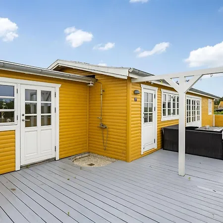 Kristiarn - 325m From The Sea By Interhome 펜션 Lakolk